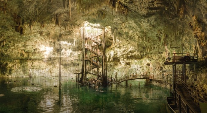 TOGETHER FOREVER – MACHT EUCH DIE ERDE UNTERTAN?